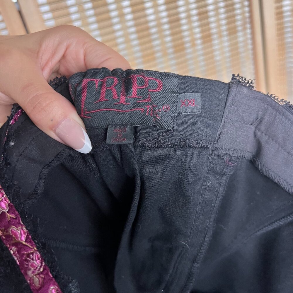 Tripp NYC Pink and Black Lace-Up Corset Top - Picture 5 of 6